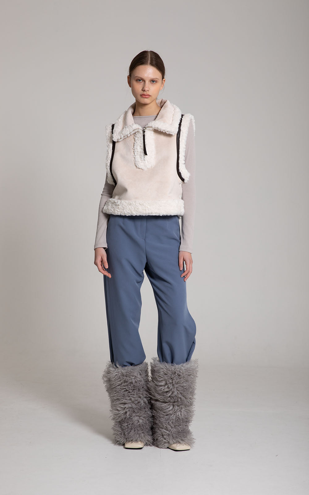 Chung Yuul Luxe Fur Vest: Opulent Warmth with Korean Elegance